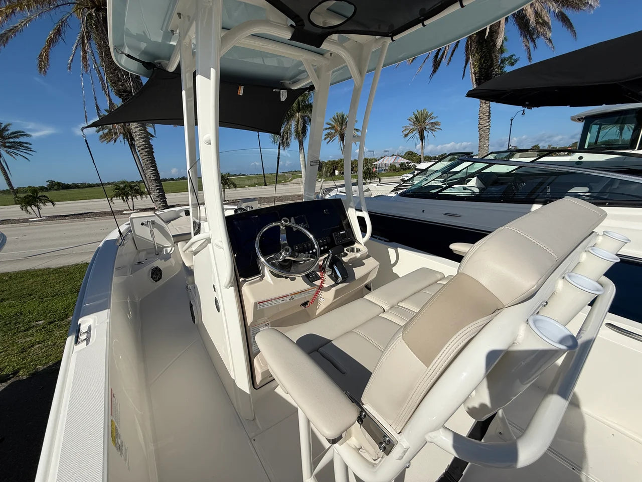 2027 Boston Whaler 250 Dauntless 25.0 feet, Venice, Florida #20