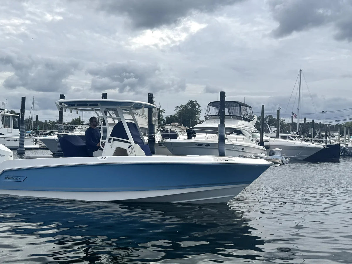 2026 Boston Whaler 230 Outrage 23.0 feet, Huntington, NY #51