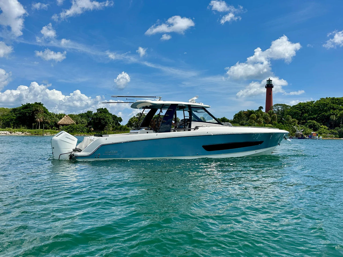 2026 Boston Whaler 420 Outrage 42.0 feet, Jupiter, Florida #2