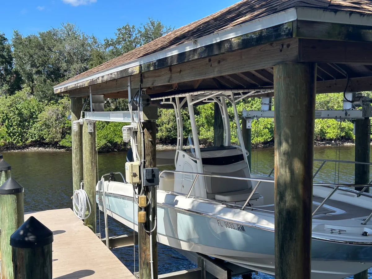 2018 Boston Whaler 240 DAUNTLESS 24.0 feet, Clearwater, Florida #1