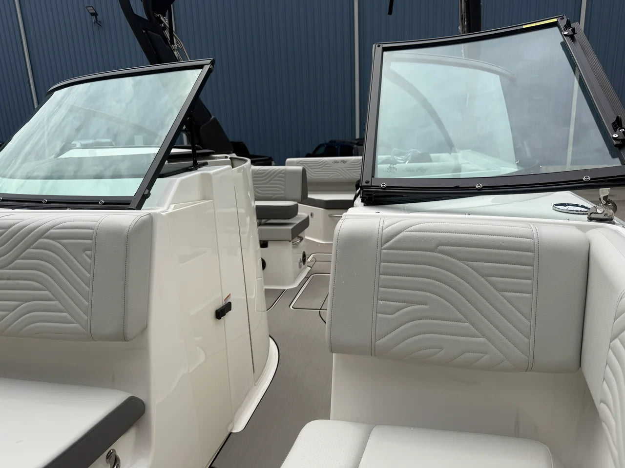 2026 Sea Ray SDX 250 Surf 25.0 feet, Lake Ozark, Missouri #9