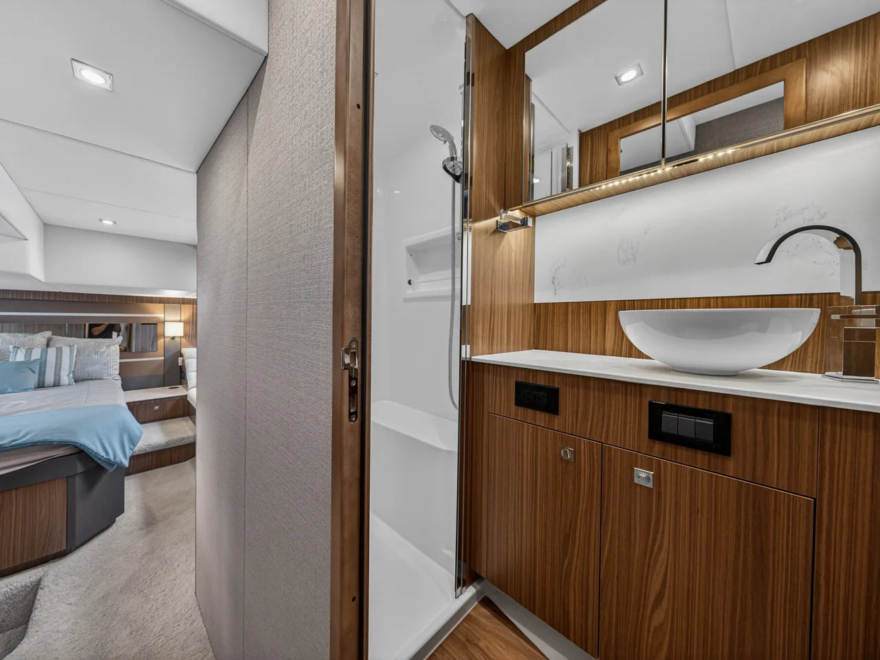 2026 Cruisers Yachts 46 Cantius 46.0 feet, Stuart, Florida #55