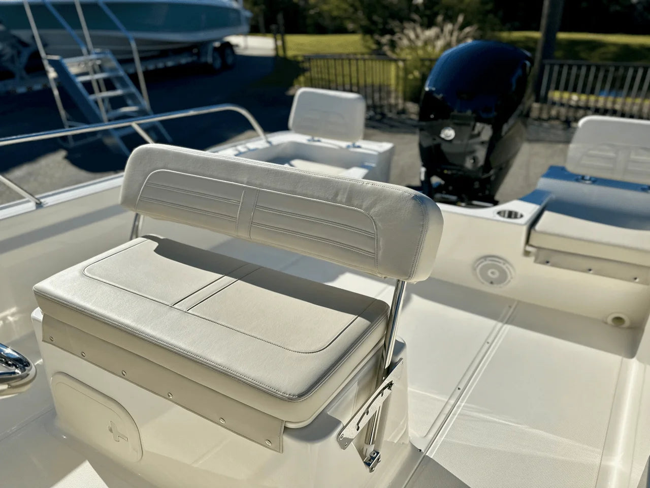 2025 Boston Whaler 190 Montauk 19.0 feet, Charleston, SC #10