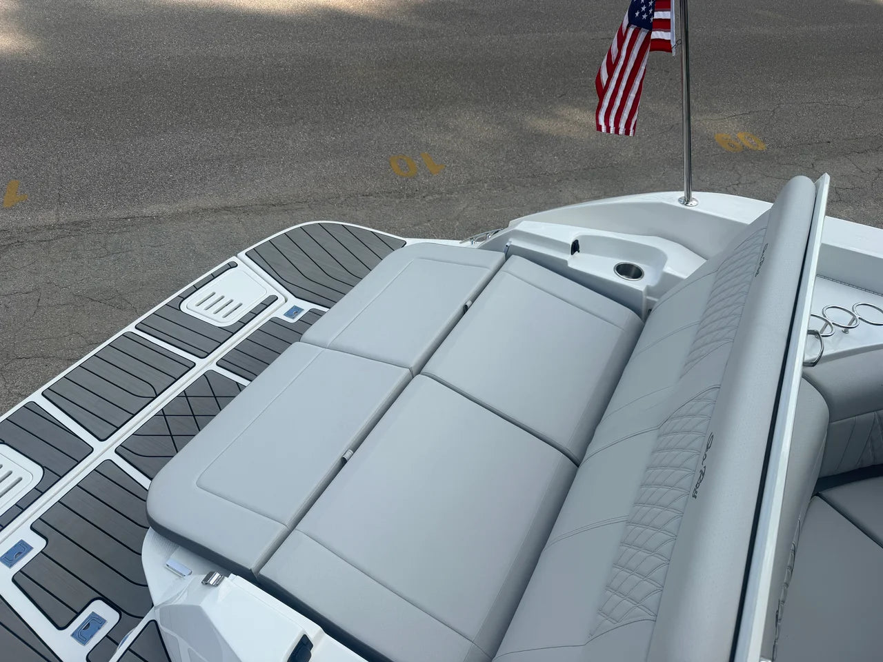 2025 Sea Ray SLX 350 35.0 feet, Lake Ozark, MO #11