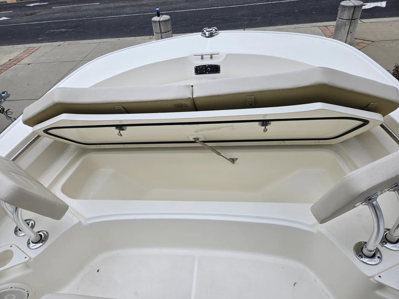 2026 Boston Whaler 210 Montauk 21.0 feet, Charleston, SC #16