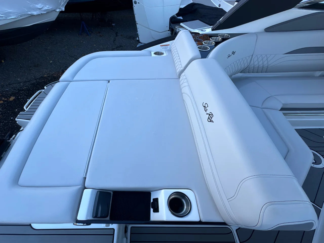 2024 Sea Ray SLX 260 Outboard 26.0 feet, Washington, Connecticut #10