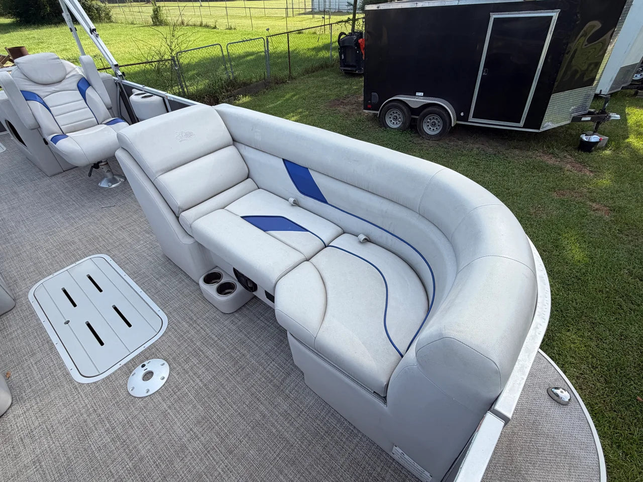 2022 SunCatcher SELECT 322 SS 23.0 feet, Pensacola, Florida #16