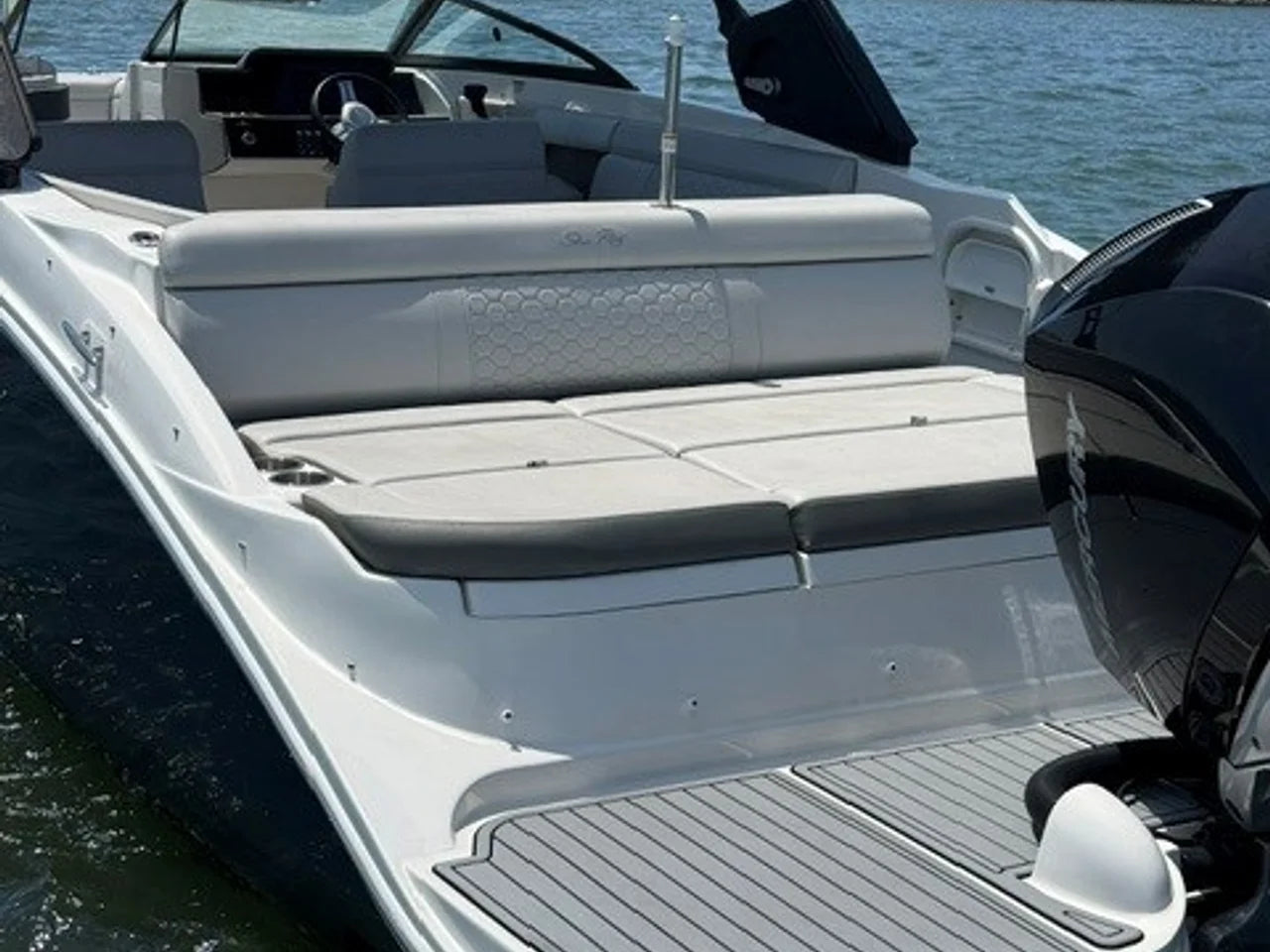 2021 Sea Ray 270 SDX OB 29.0 feet, Norwalk, Connecticut #3