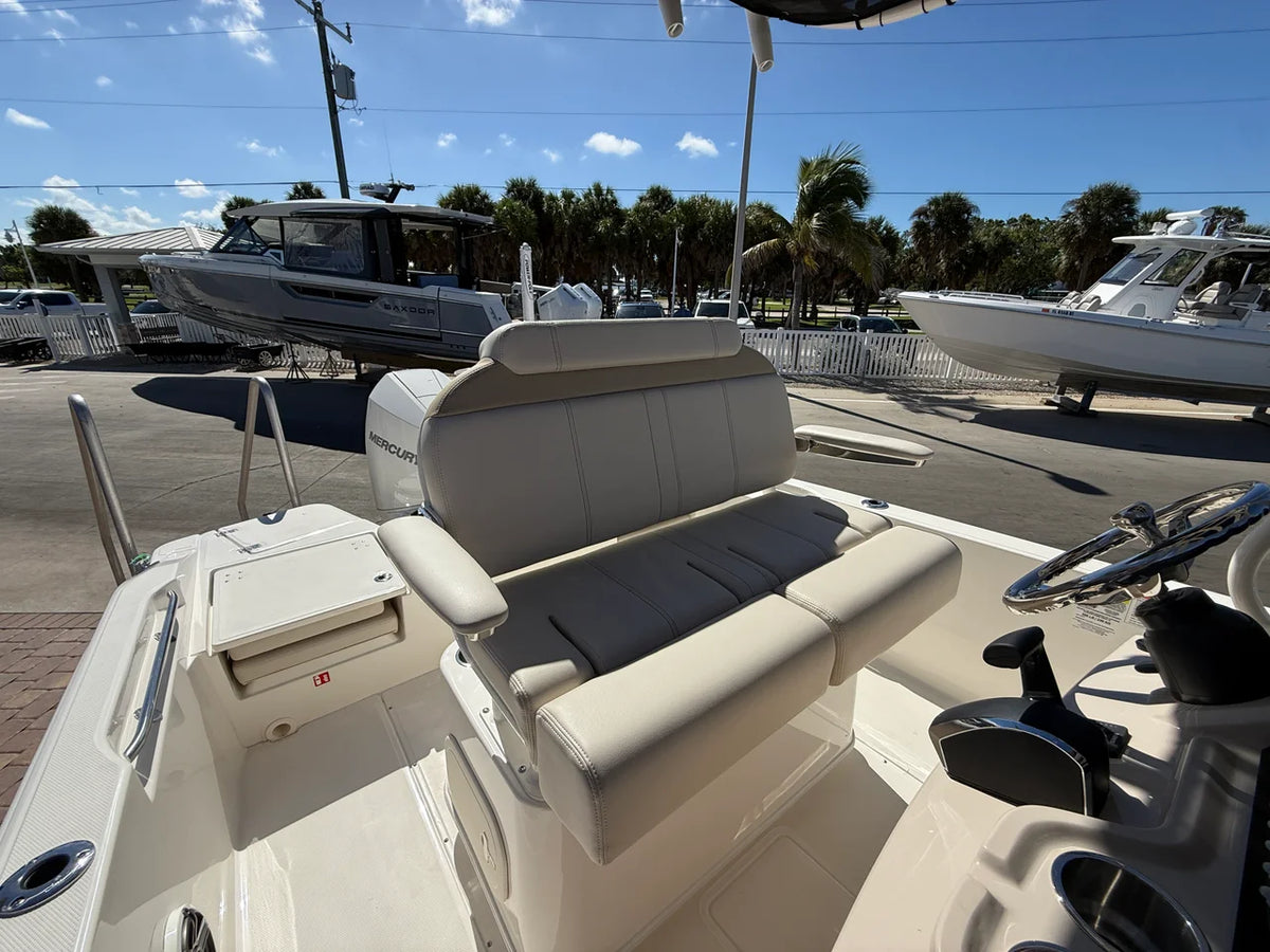 2027 Boston Whaler 220 Dauntless 22.0 feet, Sarasota, FL #25