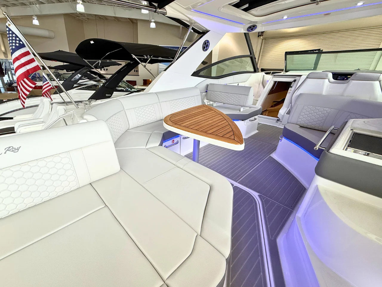 2026 Sea Ray Sundancer 320 32.0 feet, Lewisville, TX #7
