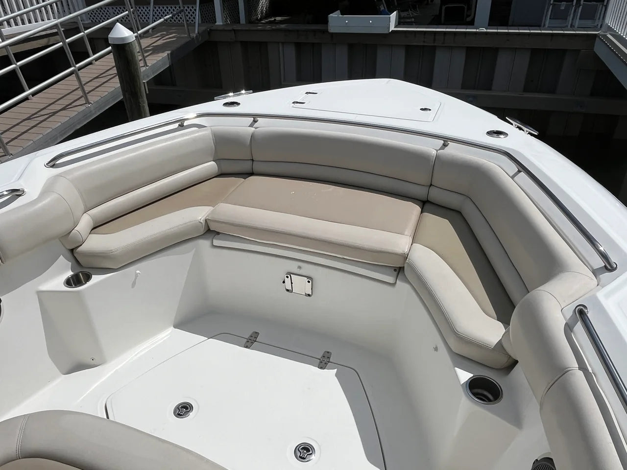 2019 Boston Whaler 330 OUTRAGE 33.0 feet, Ocean View, NJ #8