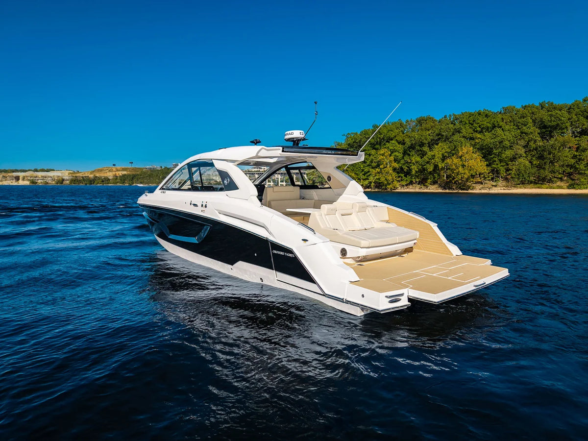 2027 Cruisers Yachts 42 GLS 42.0 feet, Lake Ozark, MO #5