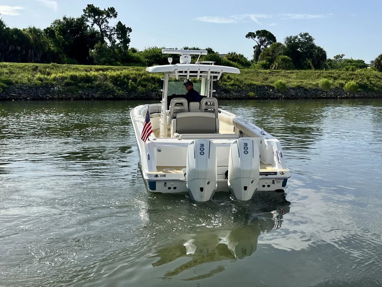 2020 Boston Whaler 330 OUTRAGE 33.0 feet, Venice, Florida #7