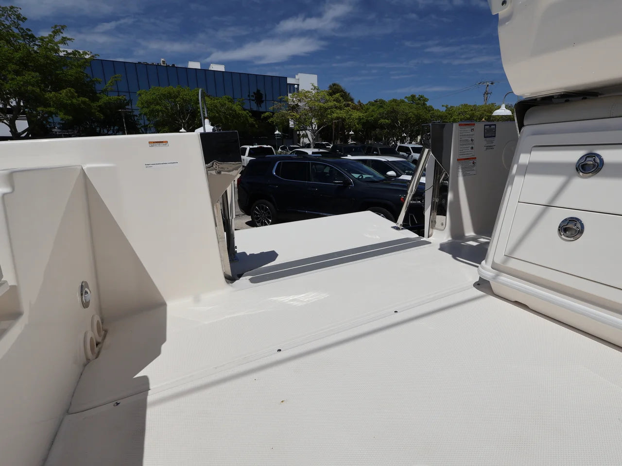 2026 Boston Whaler 280 Dauntless 28.0 feet, Naples, Florida #12