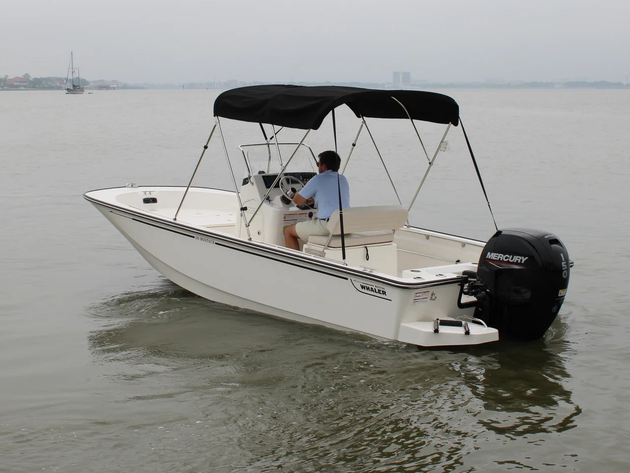 2026 Boston Whaler 190 Montauk 19.0 feet, Seabrook, TX #2