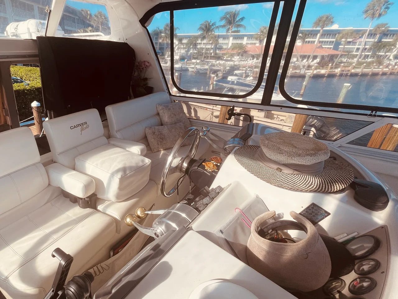 1997 Carver Yachts 500 COCKPIT MY 50.0 feet, Delray Beach, FL #60