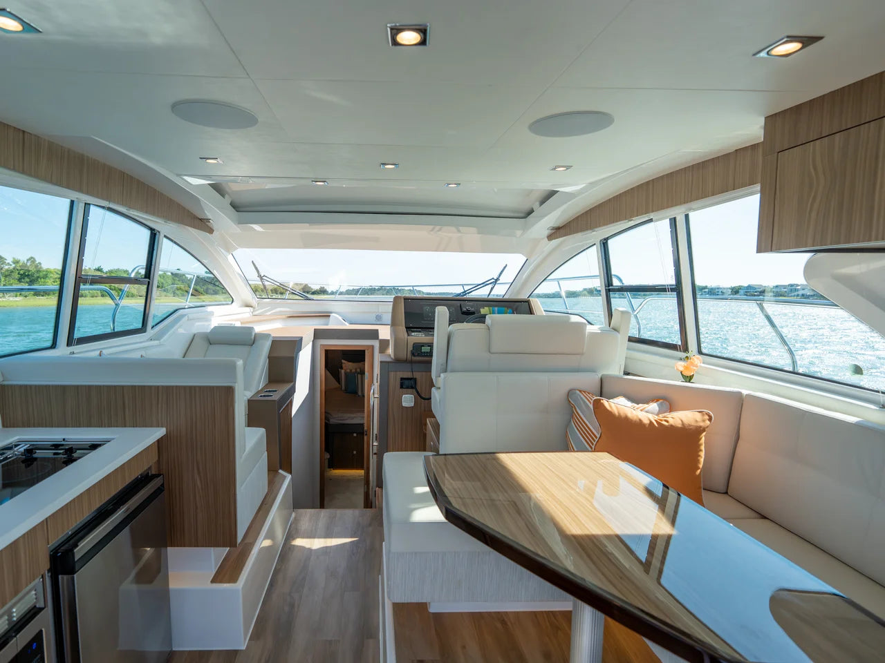2026 Cruisers Yachts 42 Cantius 42.0 feet, Wrightsville Beach, North Carolina #19
