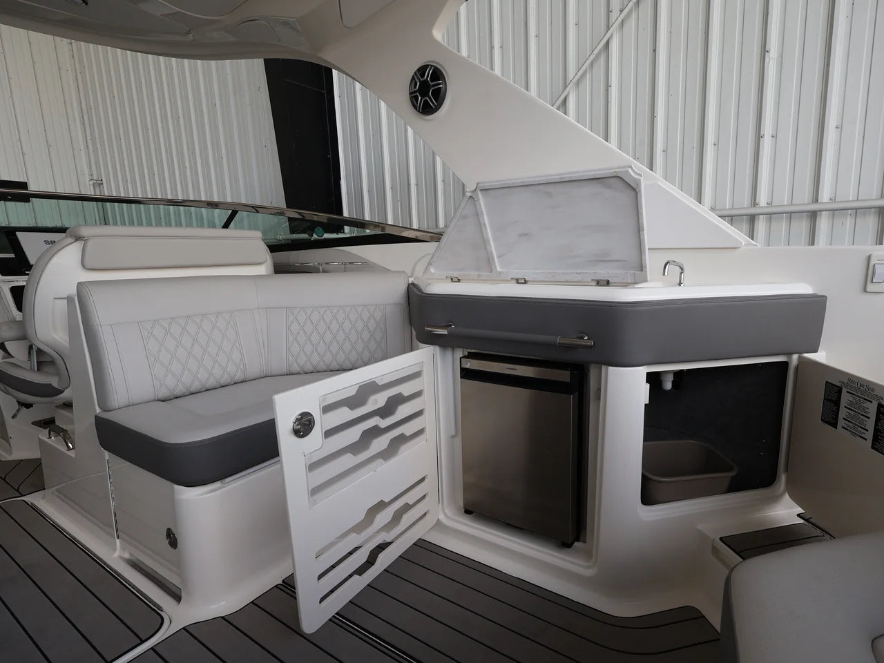 2026 Sea Ray SLX 310 Outboard 31.0 feet, Naples, Florida #7