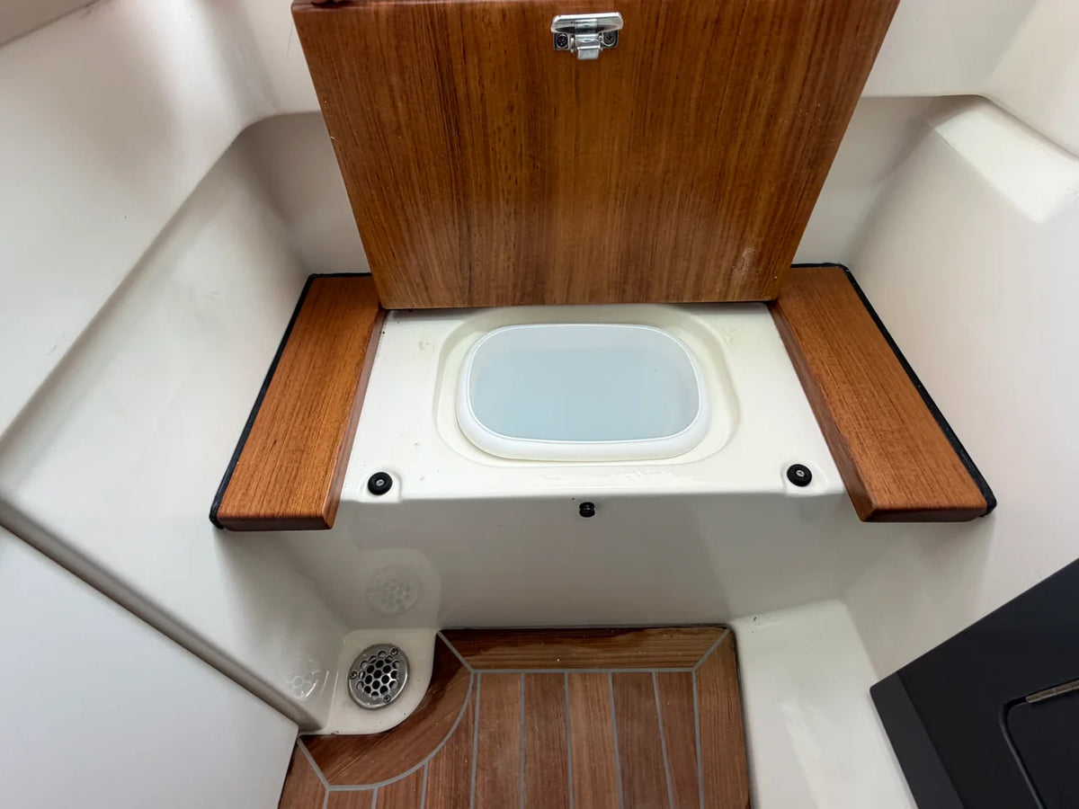 2026 Boston Whaler 330 Vantage 33.0 feet, Charleston, SC #43