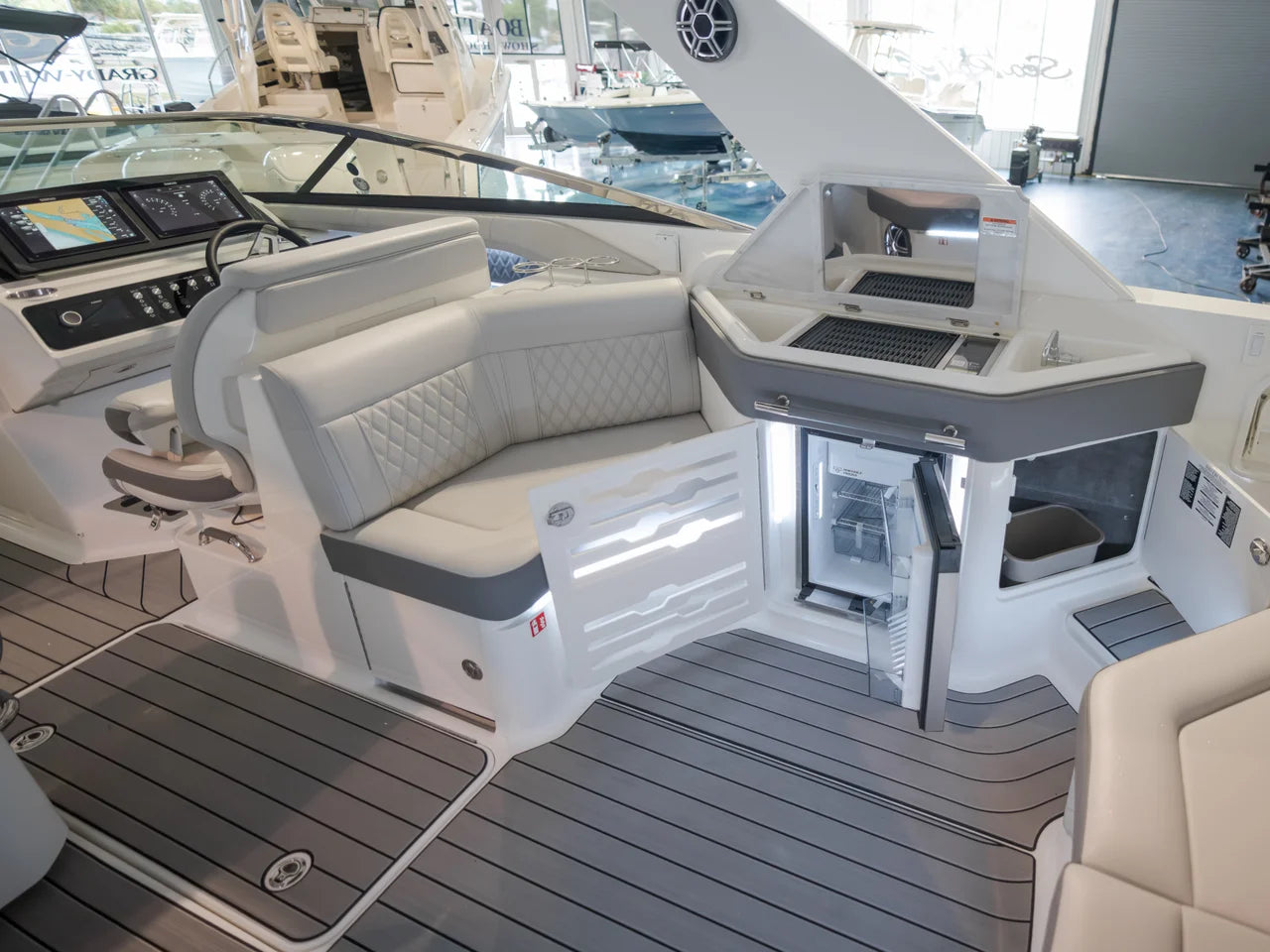 2026 Sea Ray SLX 310 Outboard 31.0 feet, Panama City, FL #31