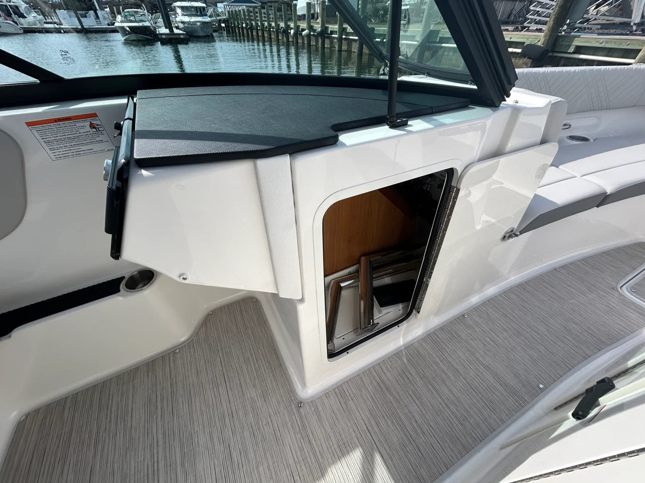2026 Sea Ray SDX 270 Outboard 27.0 feet, Grasonville, MD #26