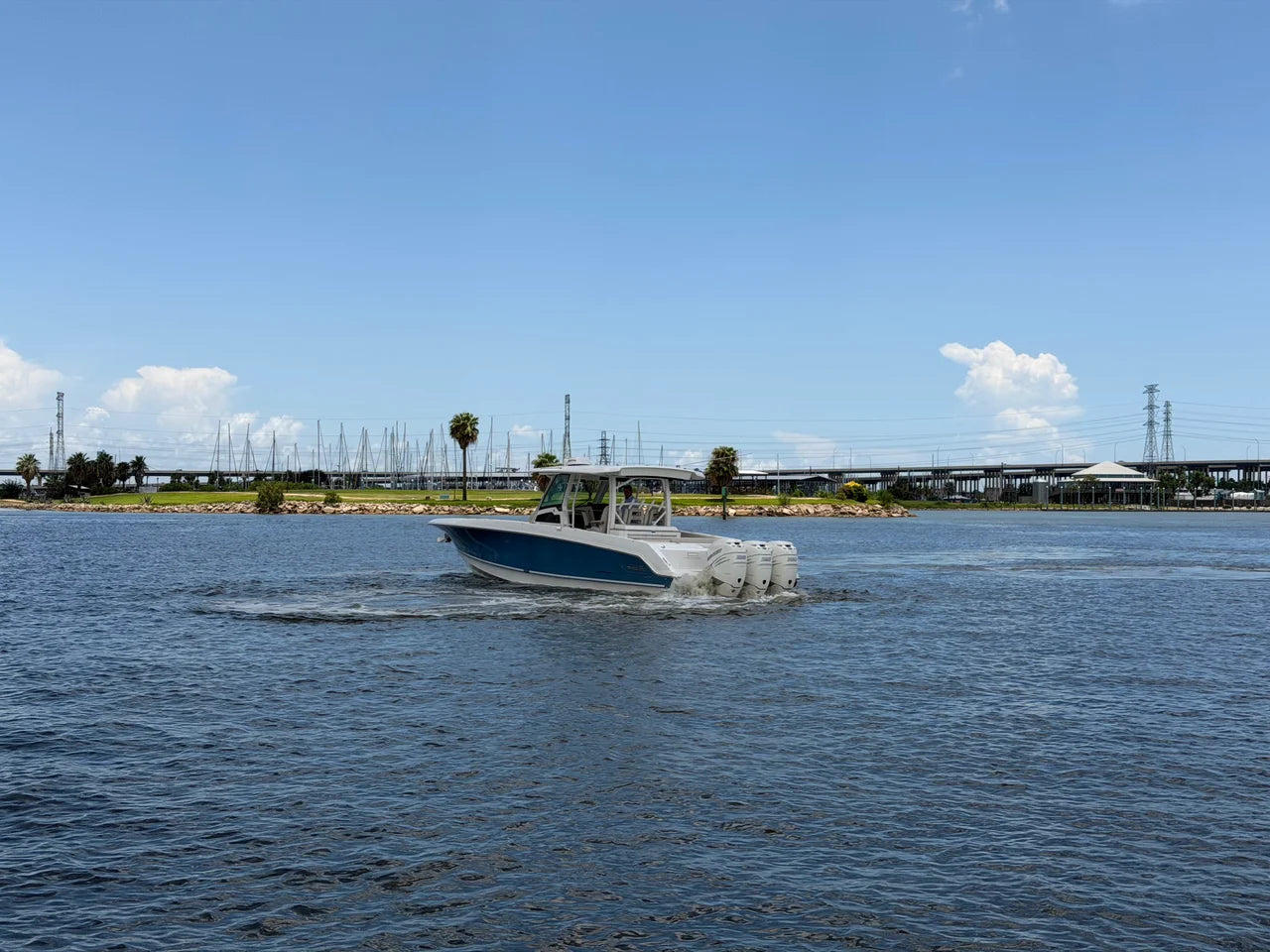 2018 Boston Whaler 380 OUTRAGE 38.0 feet, Seabrook, TX #16