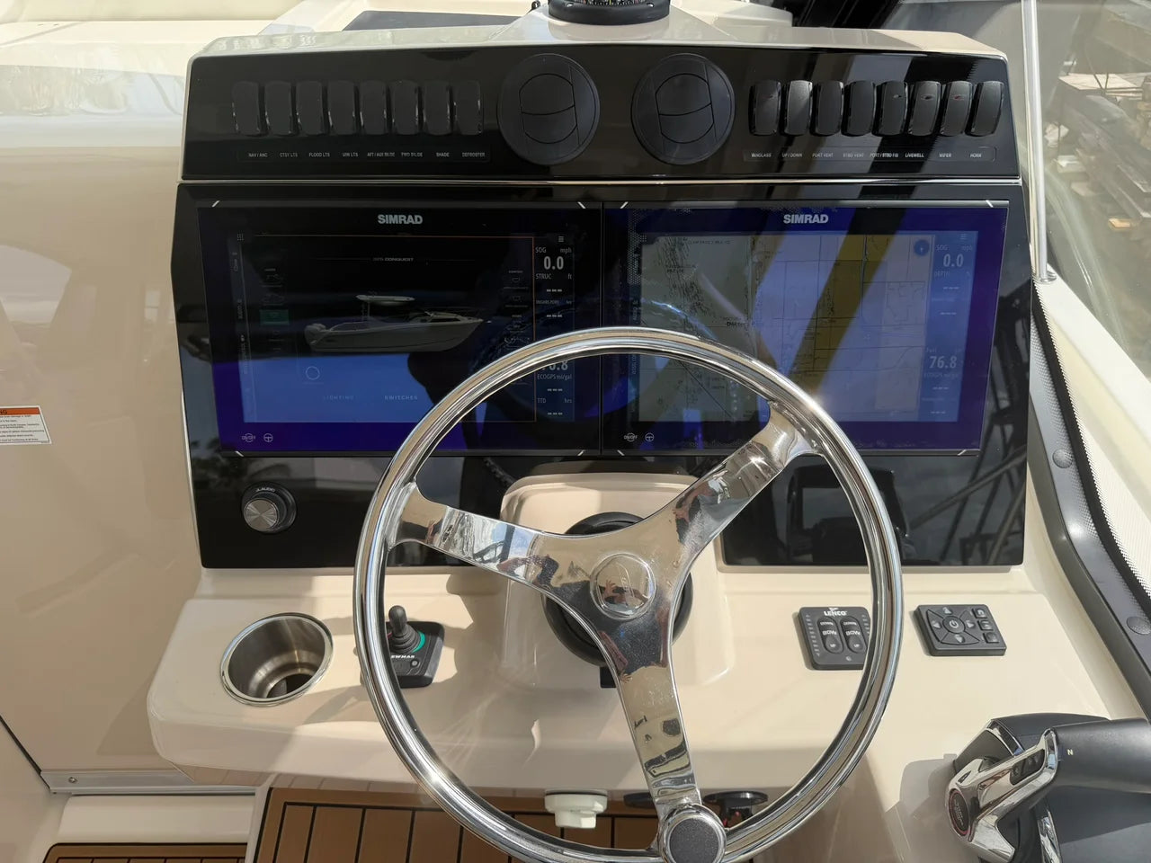 2023 Boston Whaler 325 CONQUEST 32.0 feet, Naples, FL #33