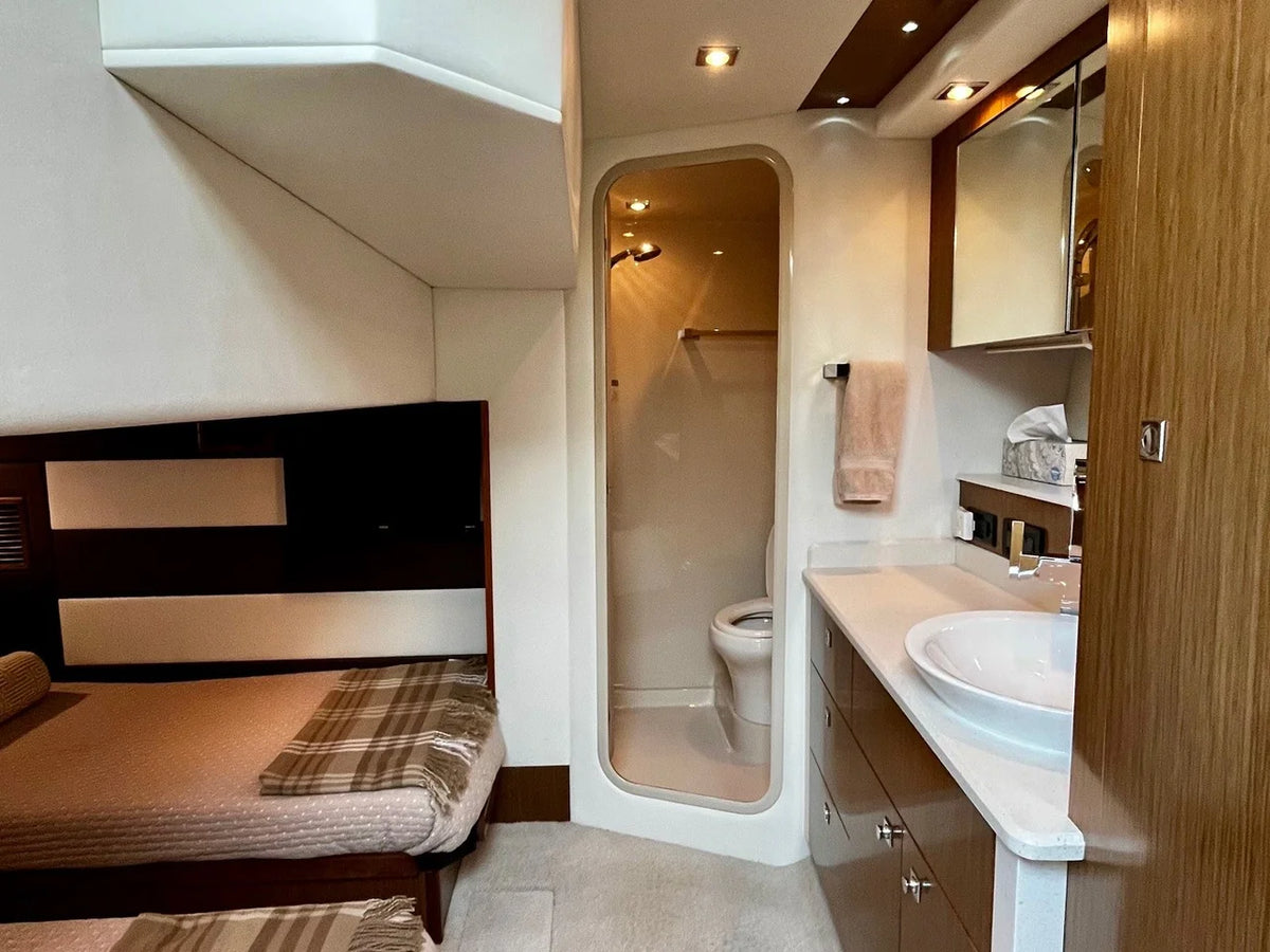 2015 Cruisers Yachts 41 CANTIUS 42.0 feet, Venice, Florida #27