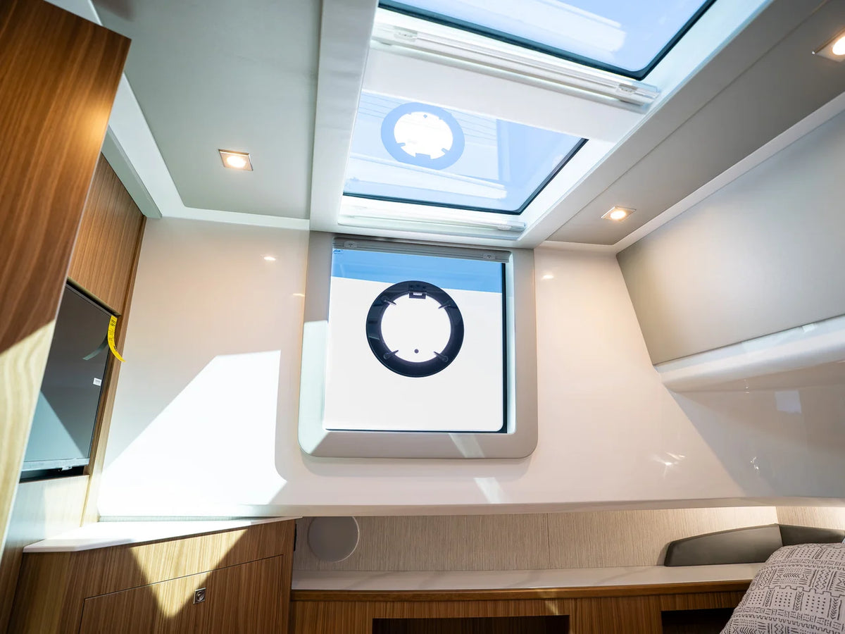 2027 Cruisers Yachts 50 GLS OB 50.0 feet, Clearwater, Florida #56