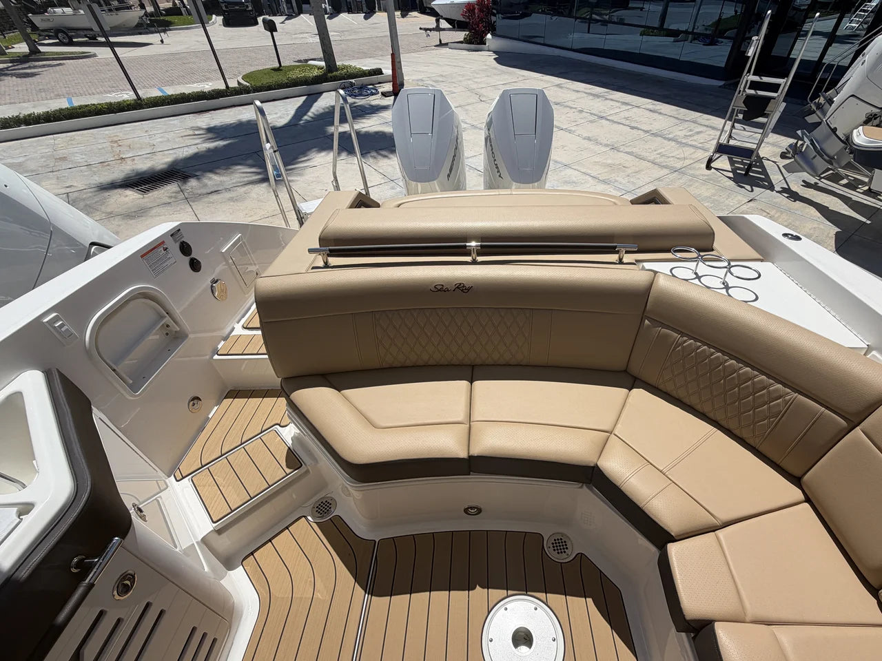 2026 Sea Ray SLX 310 Outboard 31.0 feet, Pompano Beach, Florida #13