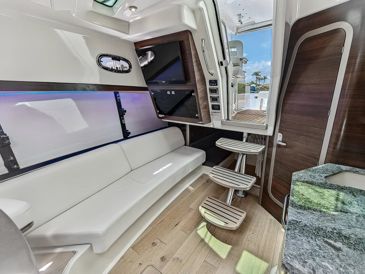 2018 Boston Whaler 345 CONQUEST 34.0 feet, Stuart, Florida #71