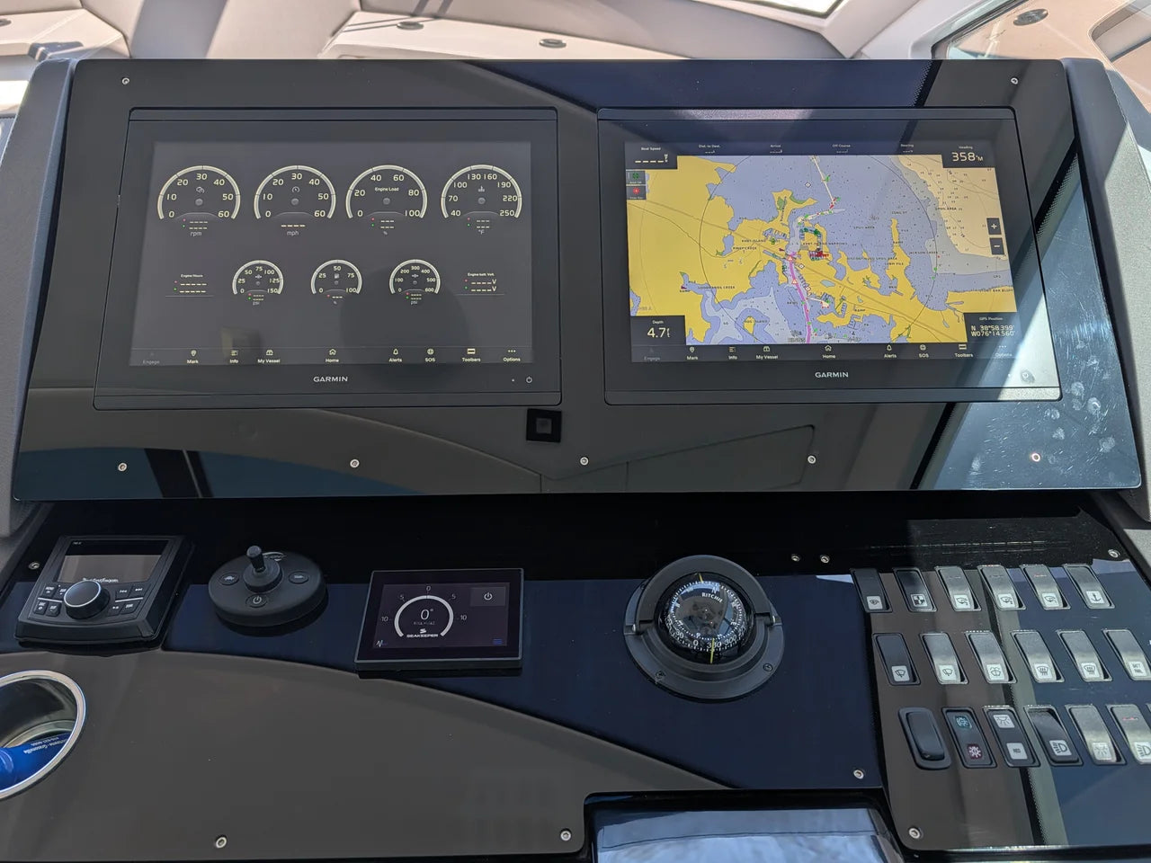 2022 Cruisers Yachts 54 Cantius 54.0 feet, Grasonville, MD #96