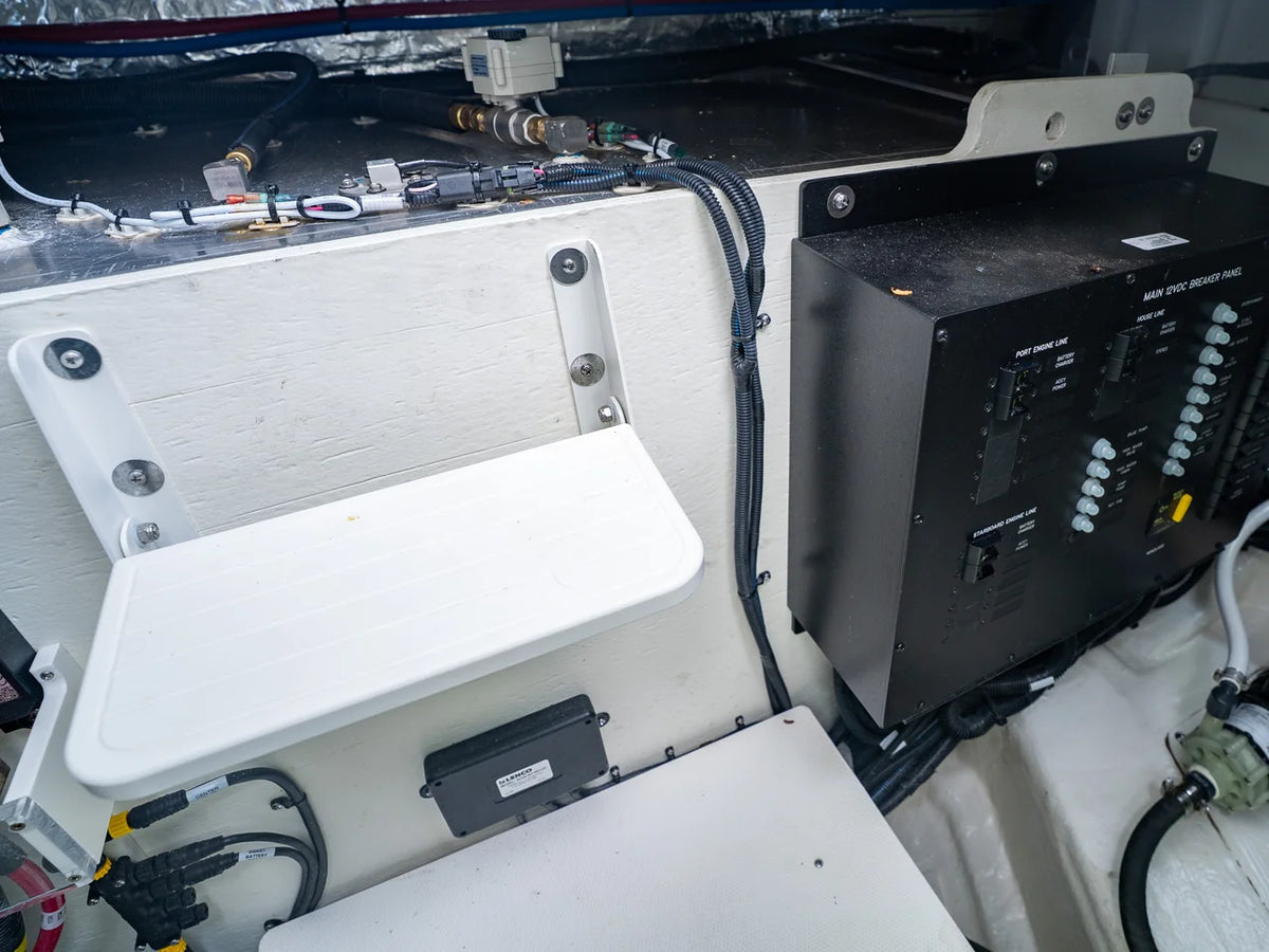 2026 Sea Ray Sundancer 370 Outboard 37.0 feet, Clearwater, Florida #88