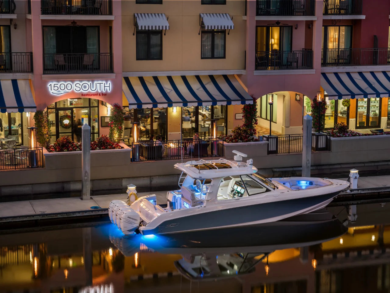 2027 Boston Whaler 380 Realm 38.0 feet, Naples, Florida #11