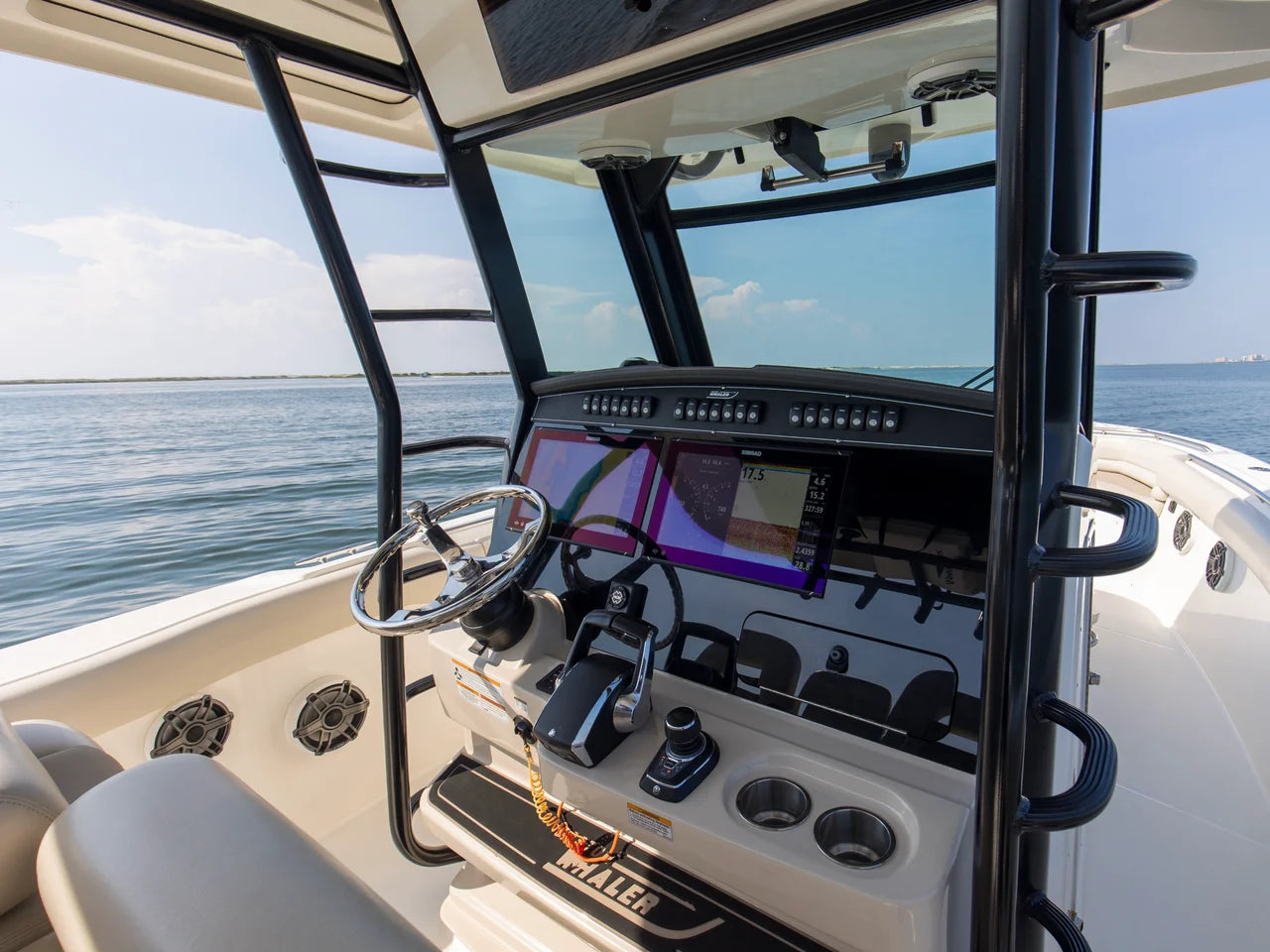 2023 Boston Whaler 330R 33.0 feet, Pensacola, Florida #38
