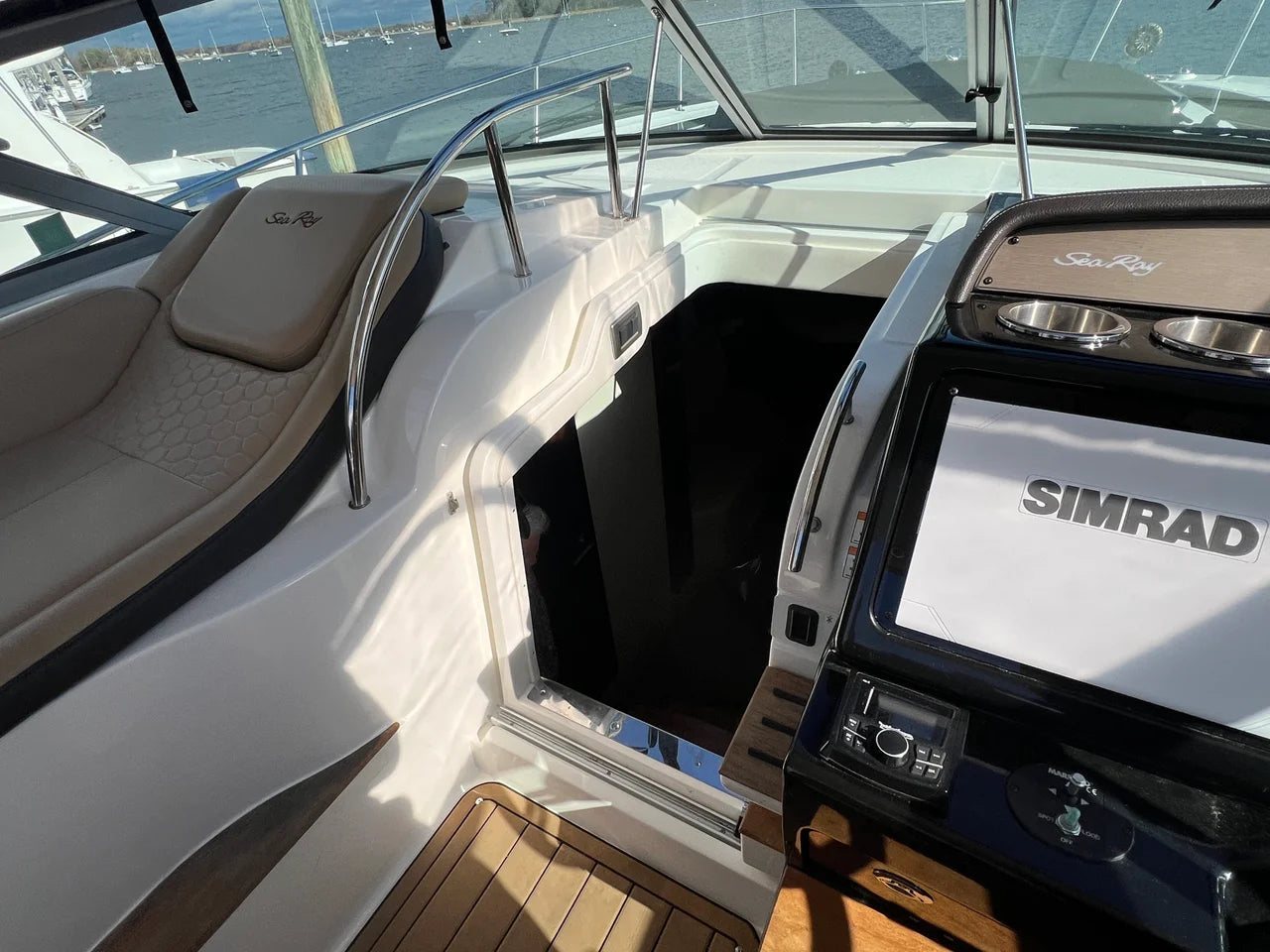 2018 Sea Ray 350 SUNDANCER 35.0 feet, Wakefield, RI #31
