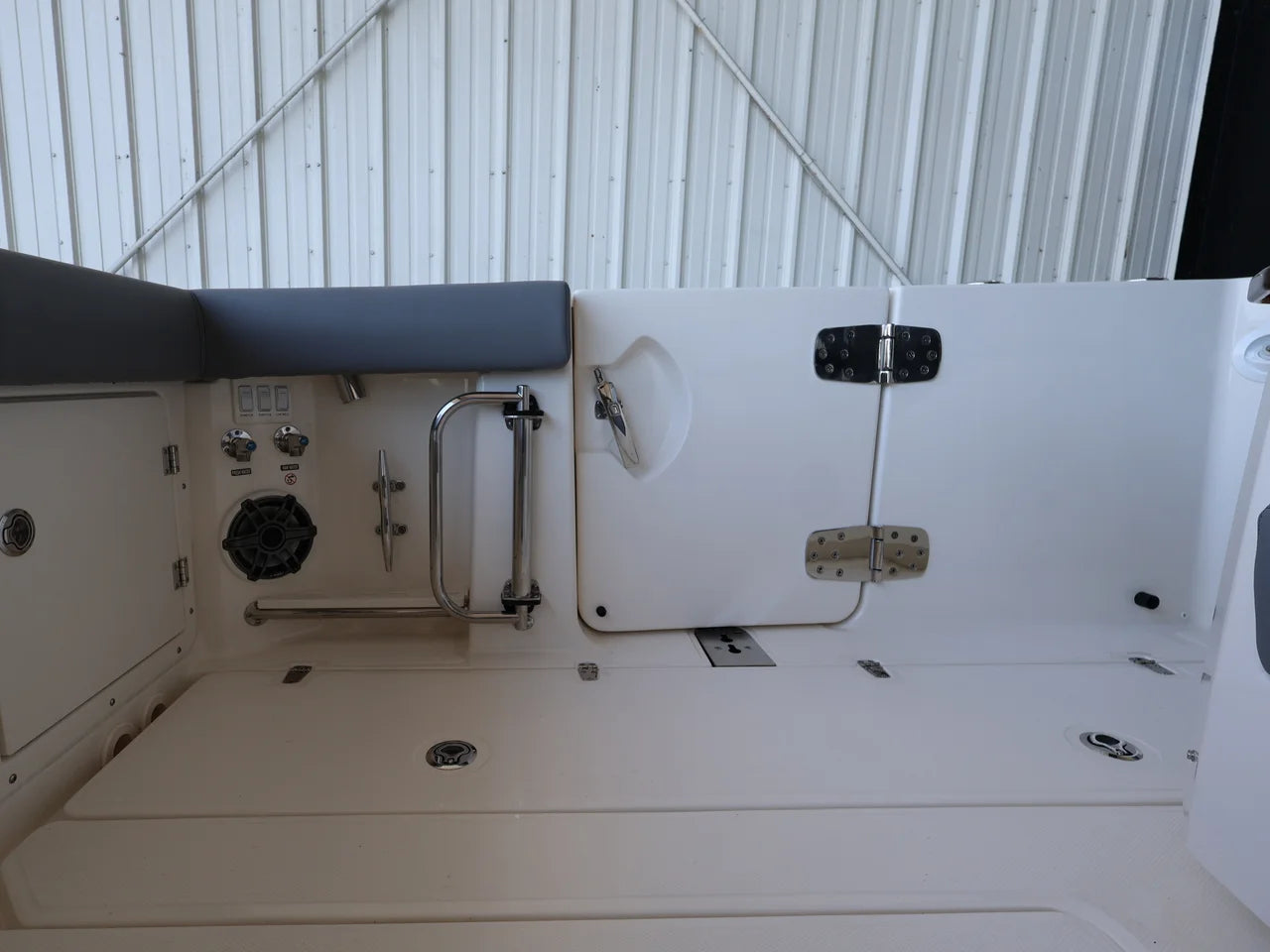 2026 Boston Whaler 360 Outrage 36.0 feet, Naples, Florida #19