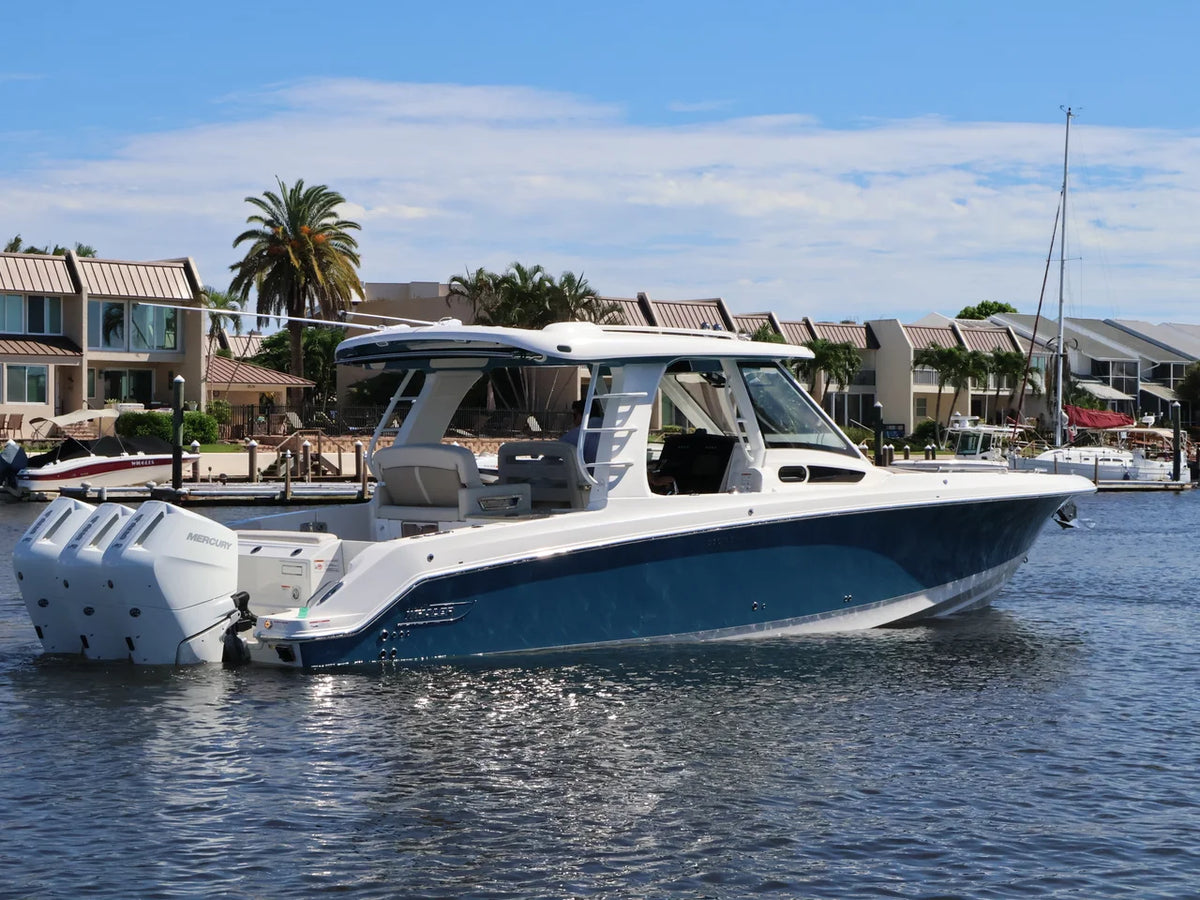 2027 Boston Whaler 350 Realm 35.0 feet, Naples, Florida #11