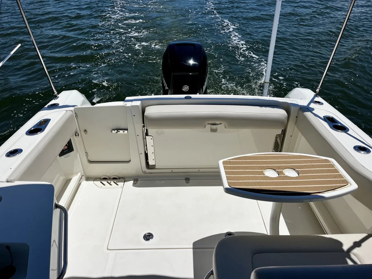 2015 Boston Whaler 230 VANTAGE 24.0 feet, Venice, Florida #22