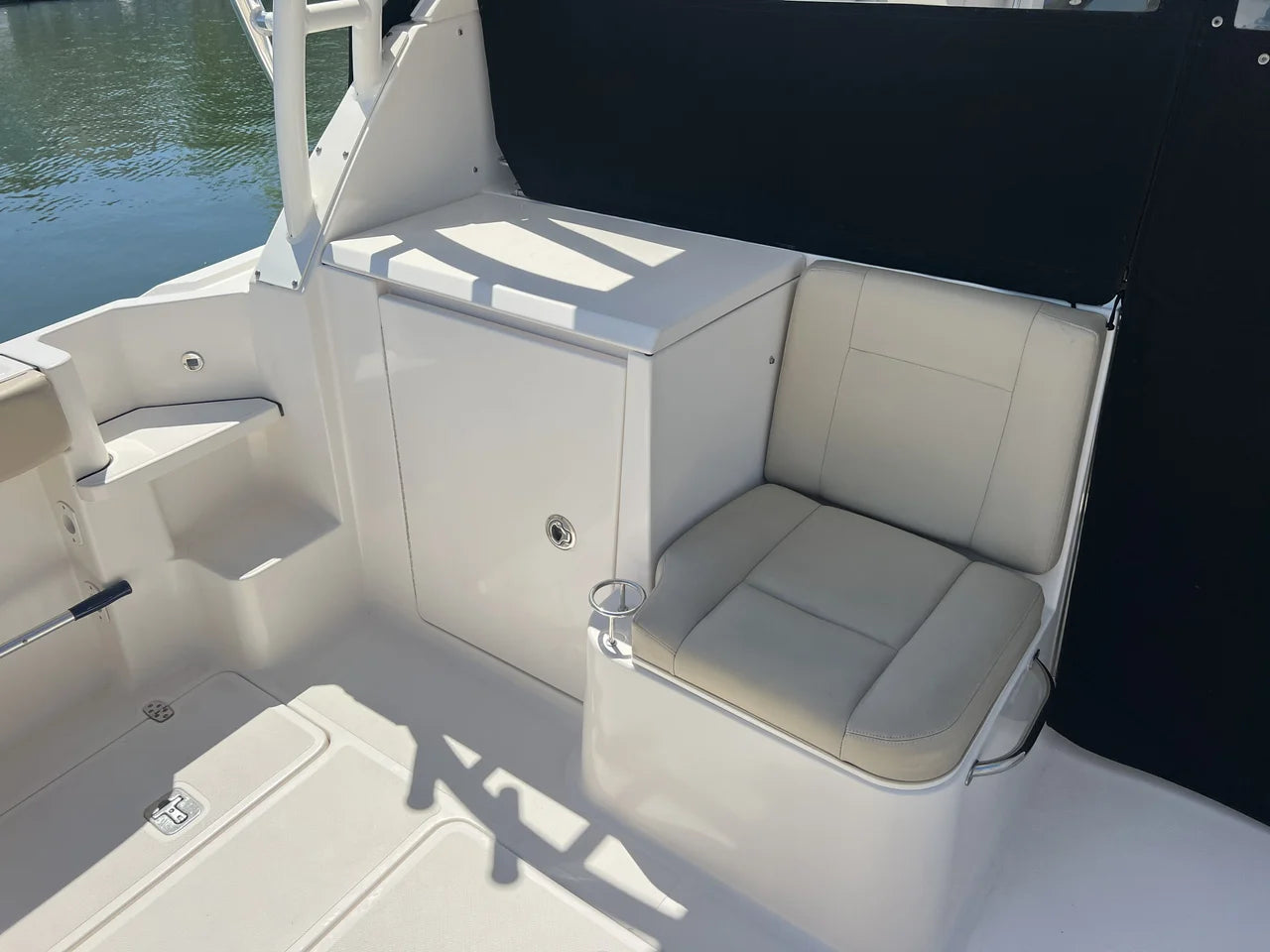 2015 Pursuit 325 OS OFFSHORE 34.0 feet, Massapequa, NY #10
