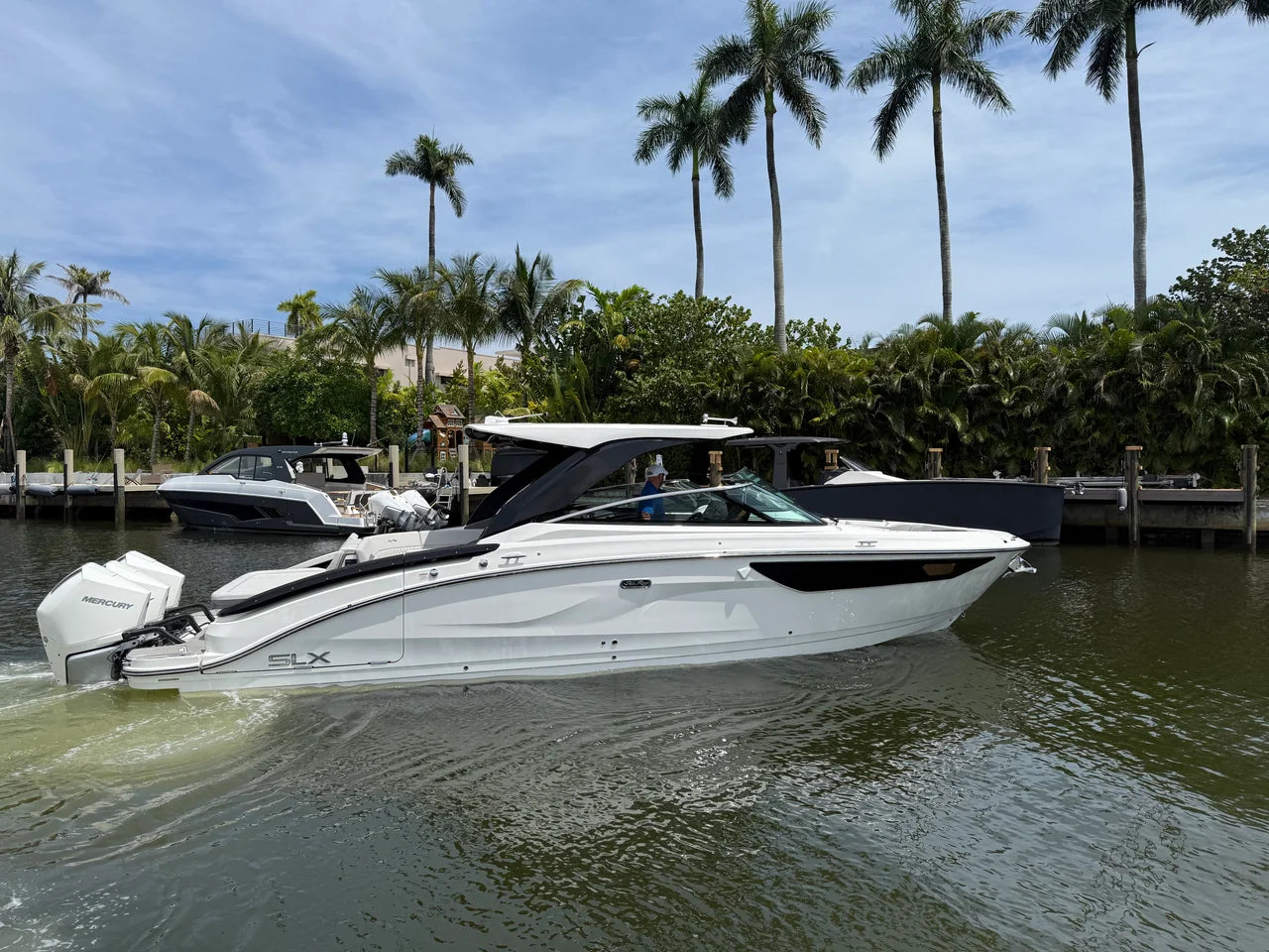 2026 Sea Ray SLX 360 OUTBOARD 36.0 feet, Miami, FL #3