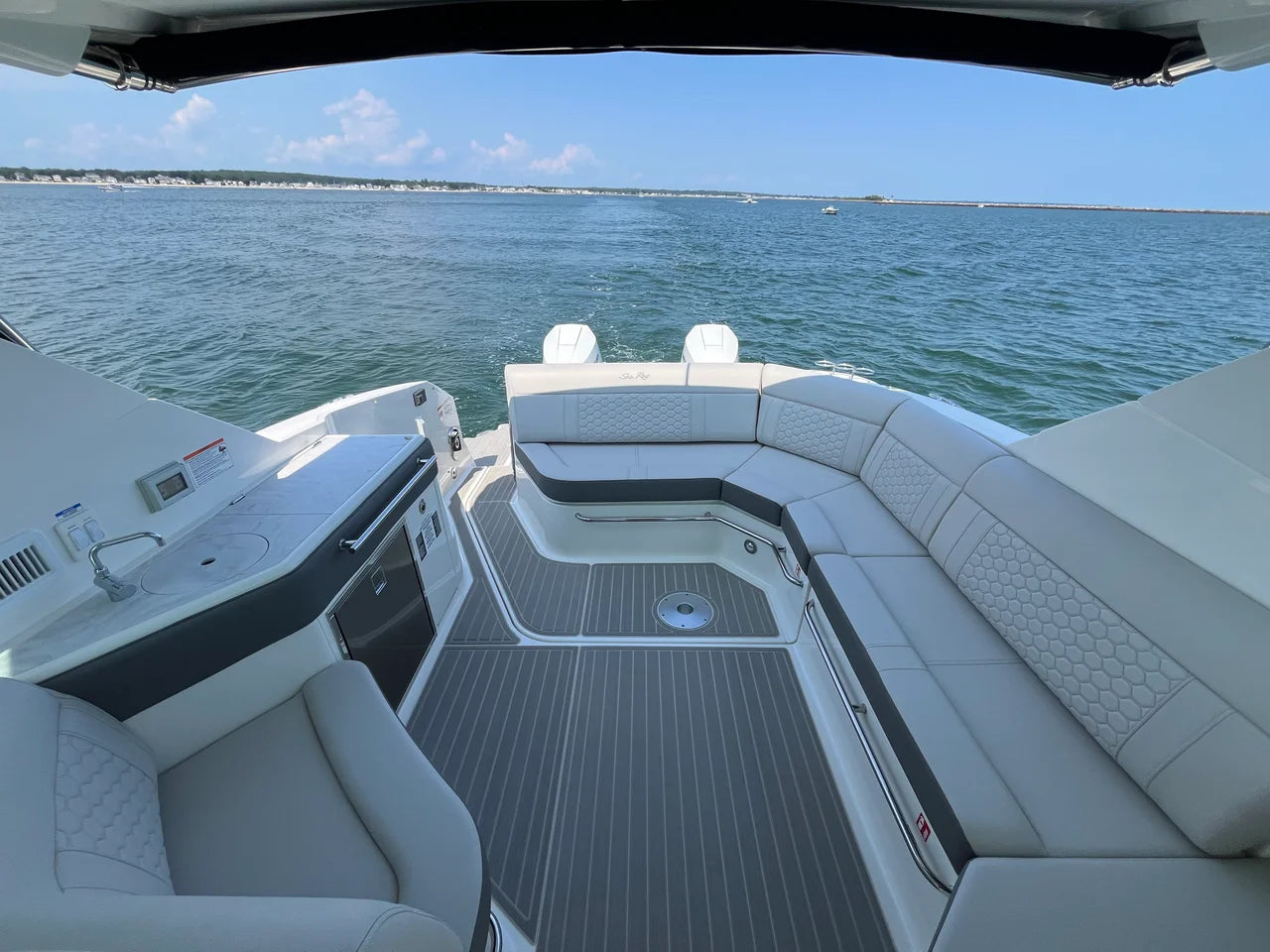 2026 Sea Ray Sundancer 320 Outboard 32.0 feet, Westbrook, Connecticut #13