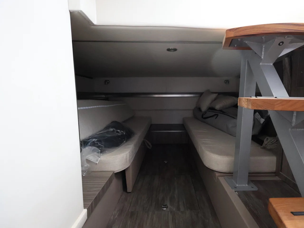 2026 Sea Ray Sundancer 320 Outboard 32.0 feet, Naples, Florida #36