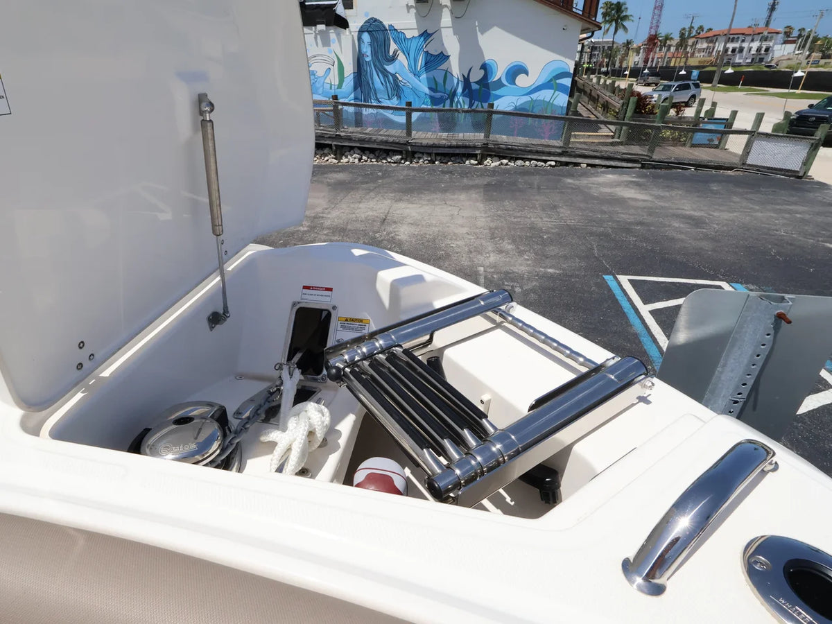 2026 Boston Whaler 330 Vantage 33.0 feet, Naples, Florida #39