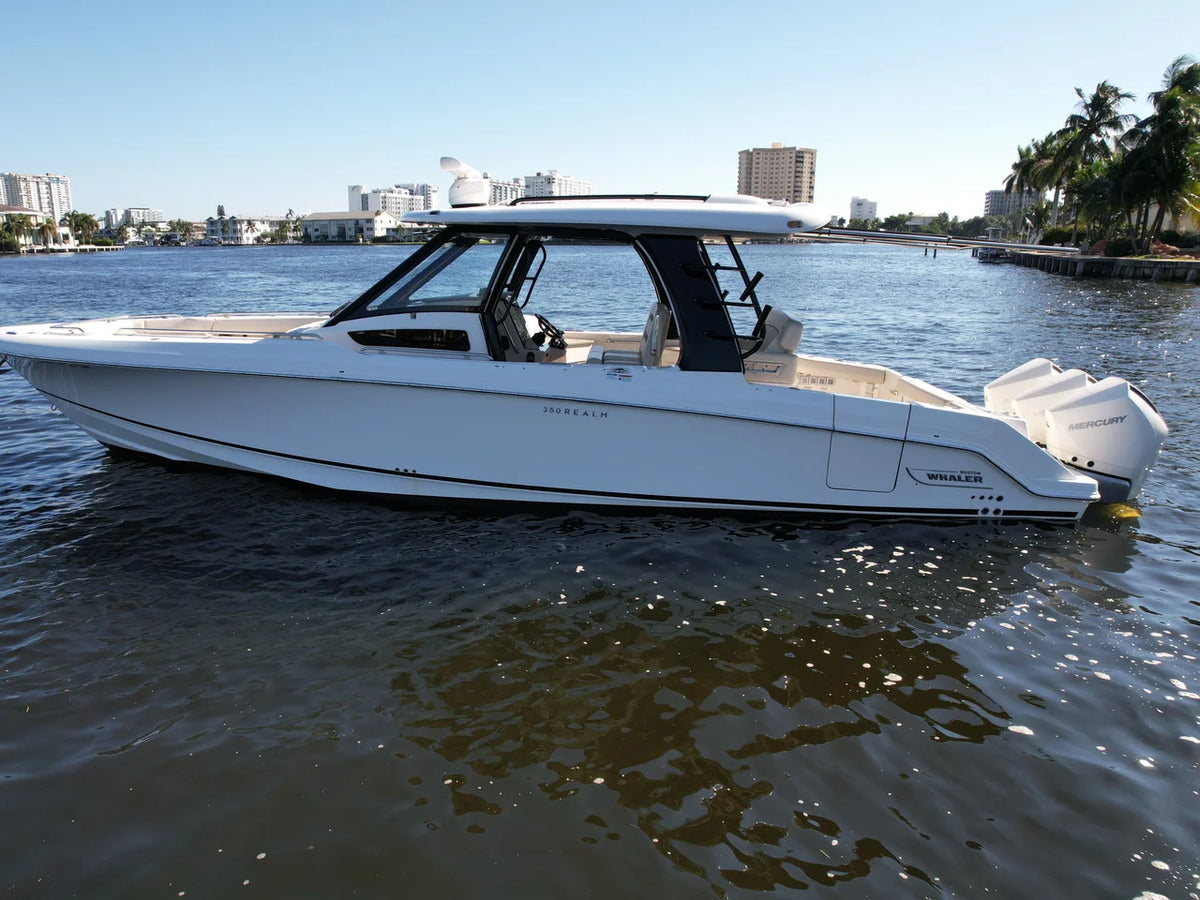 2023 Boston Whaler 350 Realm 35.0 feet, Dania, FL #8