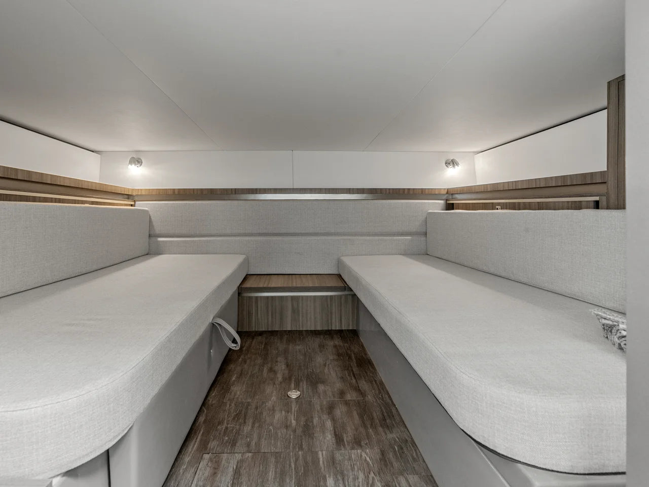 2027 Sea Ray Sundancer 320 Outboard 32.0 feet, Quincy, MA #27