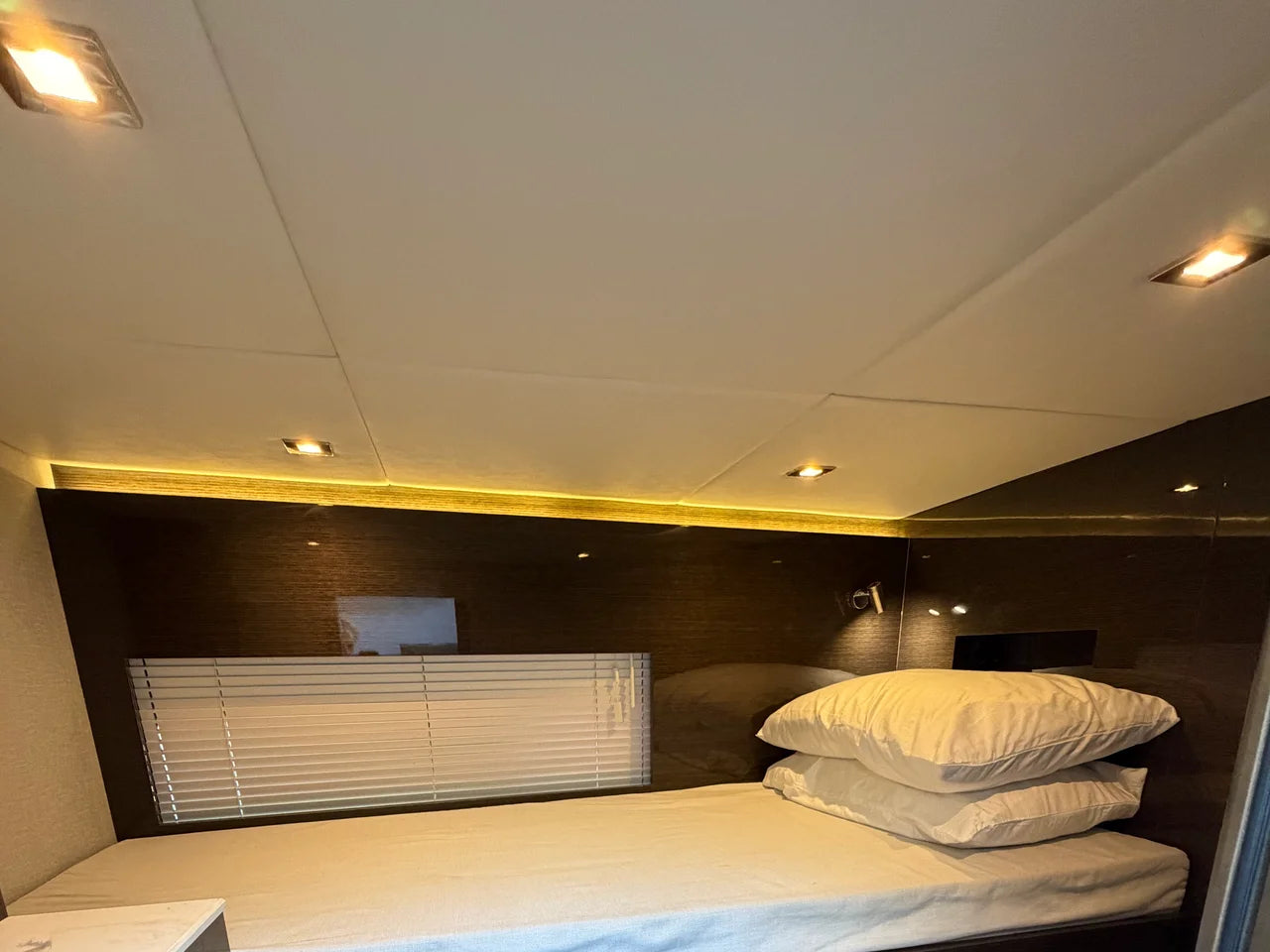 2020 Cruisers Yachts 50 CANTIUS 50.0 feet, Fort Myers, FL #14