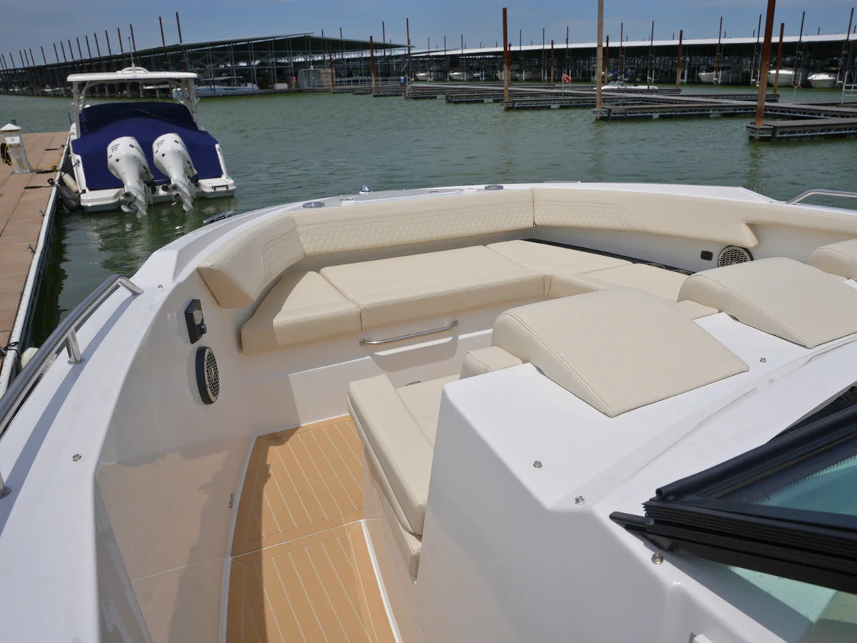 2026 Cruisers Yachts 38 GLS 38.0 feet, Lewisville, TX #47