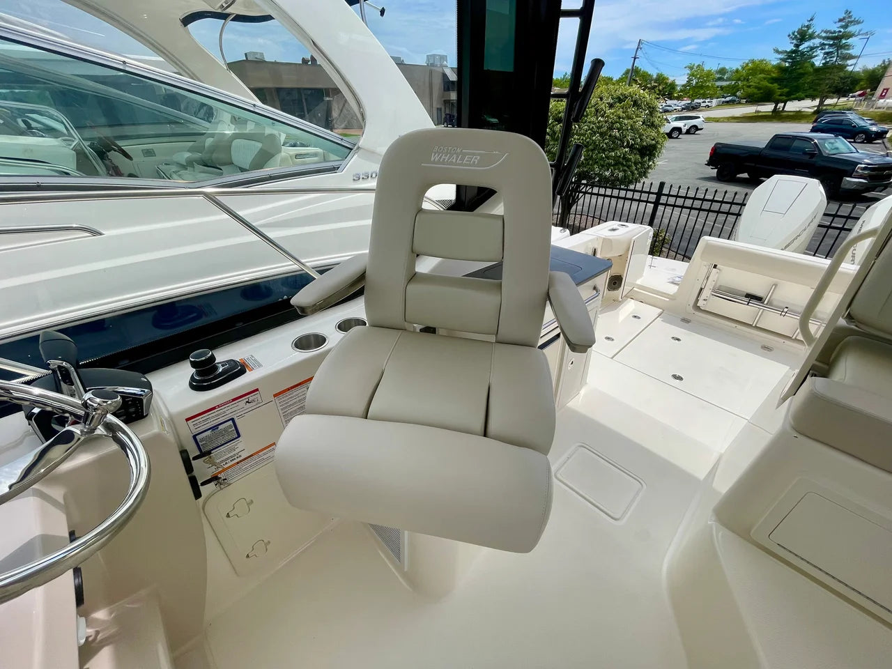 2026 Boston Whaler 325 Conquest 32.0 feet, Danvers, Massachusetts #15