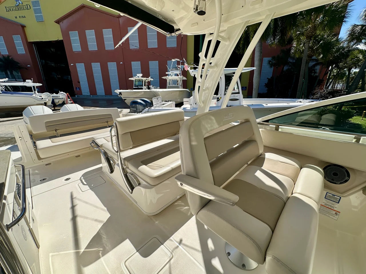 2024 Boston Whaler 320 VANTAGE 32.0 feet, Jupiter, Florida #20